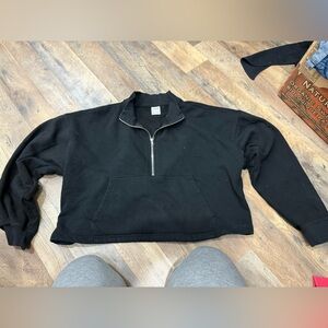 PINK Victoria's Secret Black Cropped 3/4 Zip-Up Jacket